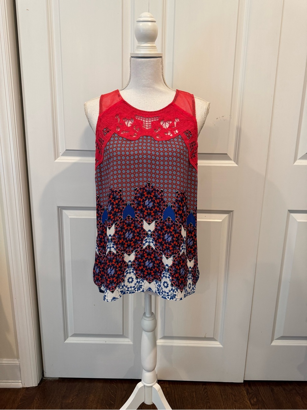 Daniel Rainn DR2 Colorful Sleeveless Blouse Top Size S